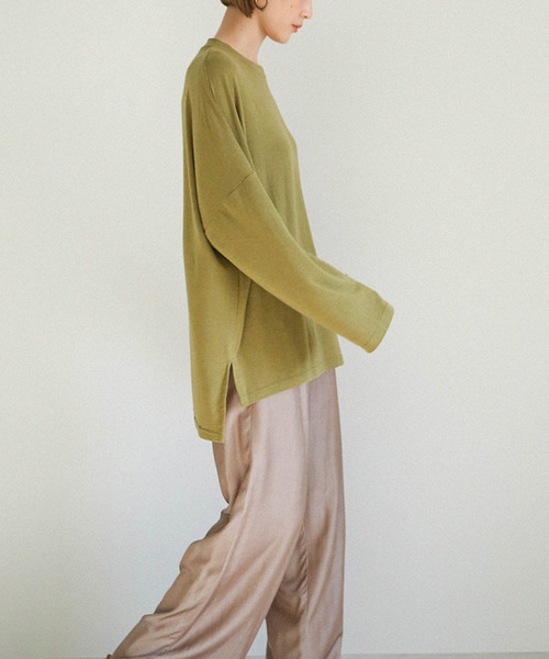 select MOCA（セレクトモカ）の「ビックシルエットドロップショルダー(ラウンドネックルーズシルエットカットソー)（Tシャツ/カットソー・レディース・ブラック/ブラウン/ライトカーキ・FREE）」の14枚目の写真