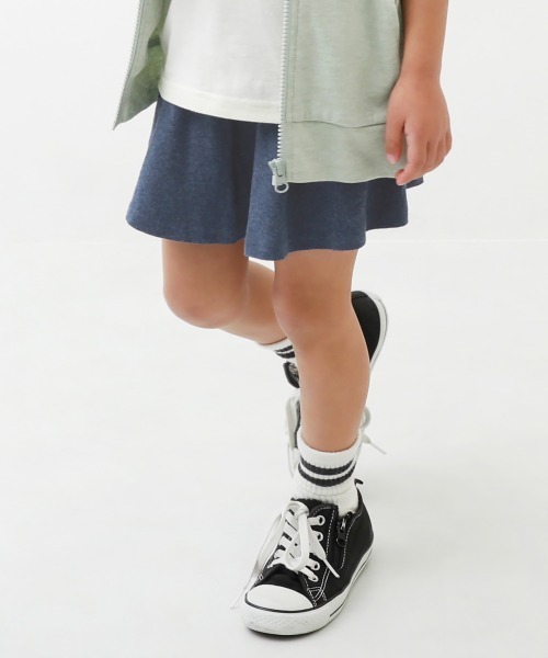 devirock（デビロック）の「1分丈無地スカッツ（スカート・キッズ・レッド系その他2/ヘザーチャコール/ダークベージュ/ブラック/ラベンダー/ライトパープル/ネイビー/オレンジ/ブルー/イエロー/バイオレット/レッド系その他/スモークピンク/ブルー系その他/サックスブルー/テラコッタ/パープル/レッド系その他3/ブルー系その他2/パープル系その他/ブルー系その他3/イエロー系その他・95cm/100cm/160cm/120cm/140cm/90cm/150cm/130cm/80ｃｍ/110cm）」の10枚目の写真