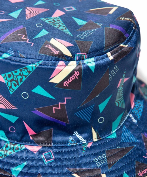 glamb(グラム)の「Reversible logo bucket hat / リバーシブルロゴバケットハット(ハット・メンズ・ブラック・M/L)」の6枚目の写真
