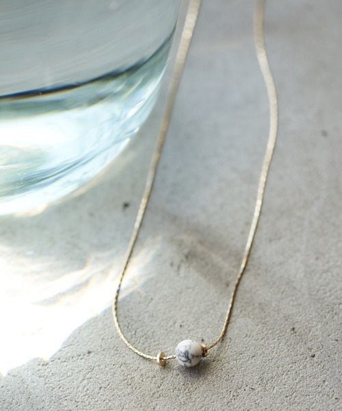 AMERICAN HOLIC（アメリカンホリック）の「ボールストーンネックレス（ネックレス・レディース・ゴールド/シルバー・FREE）」の2枚目の写真