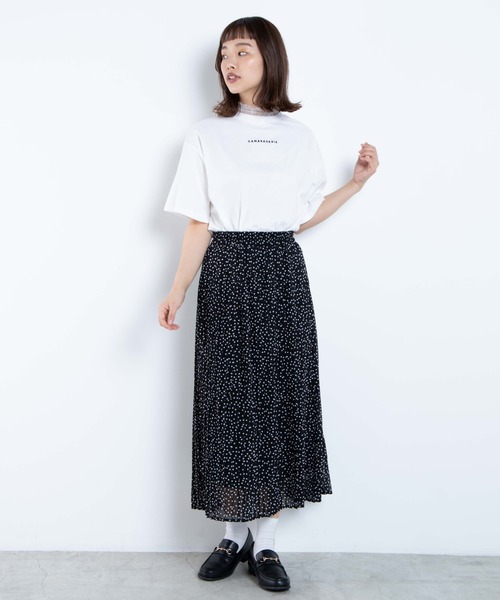 WEGO（ウィゴー）の「WEGO/シアープリーツロングスカート（スカート・レディース・ホワイト/ホワイト系その他/アニマル/ドット/オフホワイト/ブラック/サックスブルー・FREE）」の17枚目の写真