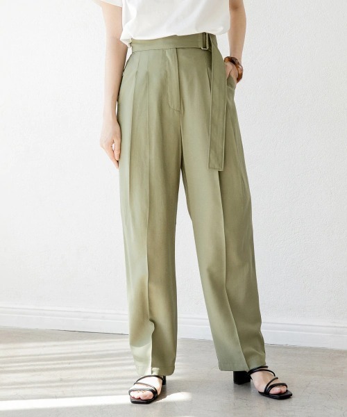 LOWRYS FARM(ローリーズファーム)の「ベルトツキタックパンツ 886978(その他パンツ・レディース・チャコールグレー/ベージュ/アイボリー/カーキ・MEDIUM/LARGE)」の4枚目の写真