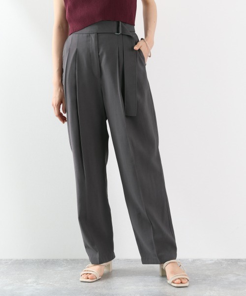 LOWRYS FARM(ローリーズファーム)の「ベルトツキタックパンツ 886978(その他パンツ・レディース・チャコールグレー/ベージュ/アイボリー/カーキ・MEDIUM/LARGE)」の3枚目の写真