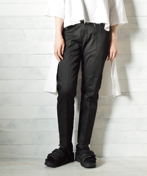 UNIVERSAL OVERALL(ユニバーサルオーバーオール)の「【72】【UNIVERSAL OVERALL】OFFICER Pants(その他パンツ・レディース・ブラック/ベージュ/モカ/ネイビー・SMALL/MEDIUM/LARGE)」の9枚目の写真
