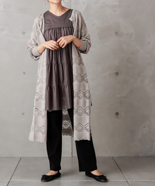 PUAL CE CIN（ピュアルセシン）の「レースジャガードロングカーデ（カーディガン/ボレロ・レディース・ブラック/グレー/グレイッシュベージュ・FREE）」の4枚目の写真