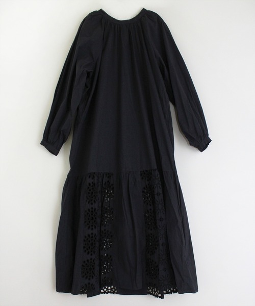 RNA-N（アールエヌエーエヌ）の「D1527 アイレットレースワンピース（ワンピース・レディース・グレー/ネイビー/レッド・MEDIUM）」の20枚目の写真