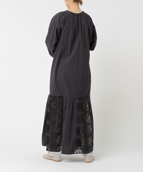 RNA-N（アールエヌエーエヌ）の「D1527 アイレットレースワンピース（ワンピース・レディース・グレー/ネイビー/レッド・MEDIUM）」の19枚目の写真