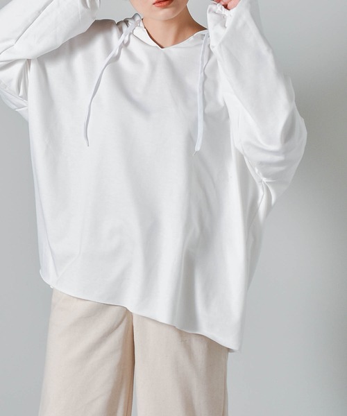 muure（ミュール）の「ボリュームスリーブ パーカーカットソー（Tシャツ/カットソー・レディース・ホワイト/ブラック/グレー・FREE）」の12枚目の写真