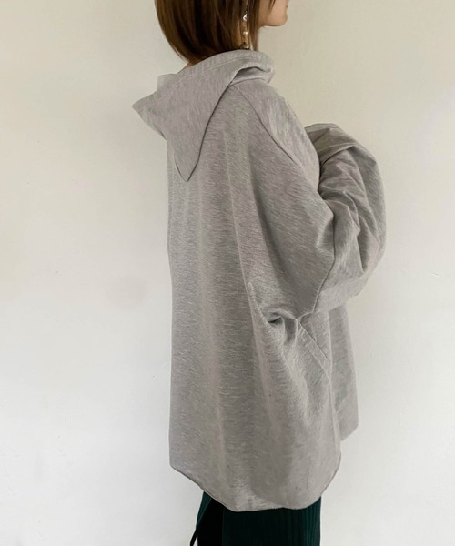 muure（ミュール）の「ボリュームスリーブ パーカーカットソー（Tシャツ/カットソー・レディース・ホワイト/ブラック/グレー・FREE）」の7枚目の写真