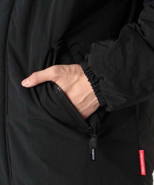 VISION STREET WEAR(ヴィジョンストリートウェア)の「【VISION STREET WEAR/ヴィジョンストリートウェア】 オーバーサイズテープ切替中綿ジャケット/ナイロンジャケット(ダウンジャケット/コート・メンズ・ブラウン/カーキ/ブラック/グレー・M/L/XL)」の18枚目の写真