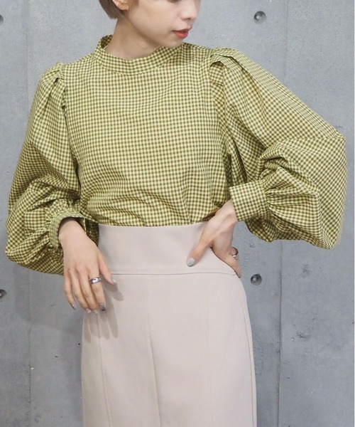 tiptop（ティップトップ）の「【お気に入り登録者数5万人突破】バックリボンボリュームショルダーブラウス（シャツ/ブラウス・レディース・ブラック/オフホワイト/ブルー/グリーン/A/スミクロ/B/C/D/E/F/G・FREE）」の7枚目の写真