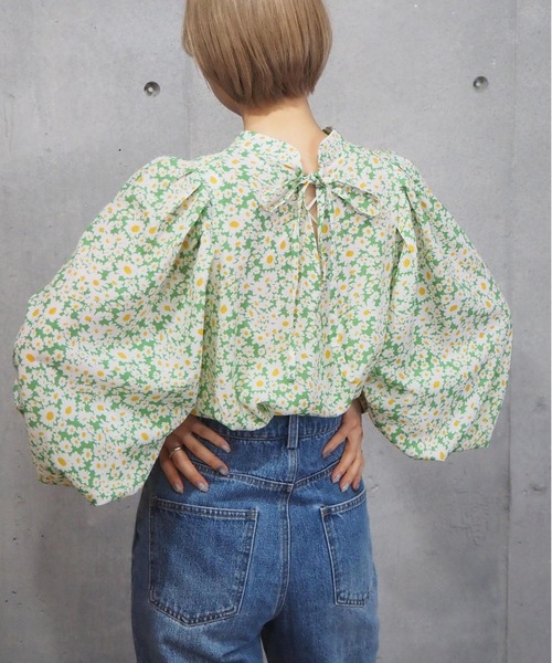 tiptop（ティップトップ）の「【お気に入り登録者数5万人突破】バックリボンボリュームショルダーブラウス（シャツ/ブラウス・レディース・ブラック/オフホワイト/ブルー/グリーン/A/スミクロ/B/C/D/E/F/G・FREE）」の8枚目の写真