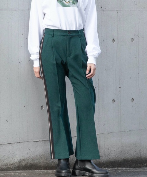 La SRIC（ラスリック）の「La SRIC / アンクル丈フレアサイドラインパンツ（その他パンツ・レディース・ダークブラウン/グリーン・38）」の12枚目の写真