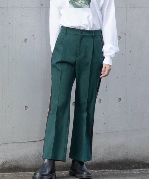 La SRIC（ラスリック）の「La SRIC / アンクル丈フレアサイドラインパンツ（その他パンツ・レディース・ダークブラウン/グリーン・38）」の18枚目の写真