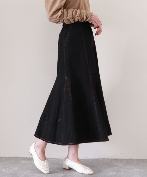 archives(アルシーヴ)の「切替フレアデニムスカート(スカート・レディース・ブラック/ロイヤルブルー/アイボリー・MEDIUM)」の10枚目の写真