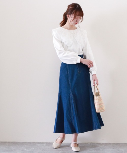 archives(アルシーヴ)の「切替フレアデニムスカート(スカート・レディース・ブラック/ロイヤルブルー/アイボリー・MEDIUM)」の6枚目の写真