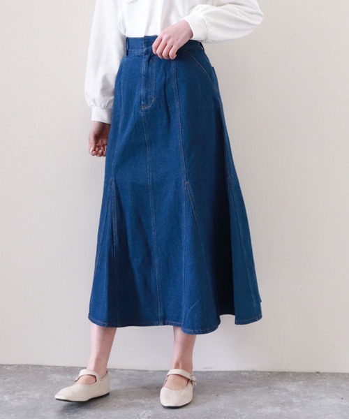 archives(アルシーヴ)の「切替フレアデニムスカート(スカート・レディース・ブラック/ロイヤルブルー/アイボリー・MEDIUM)」の11枚目の写真