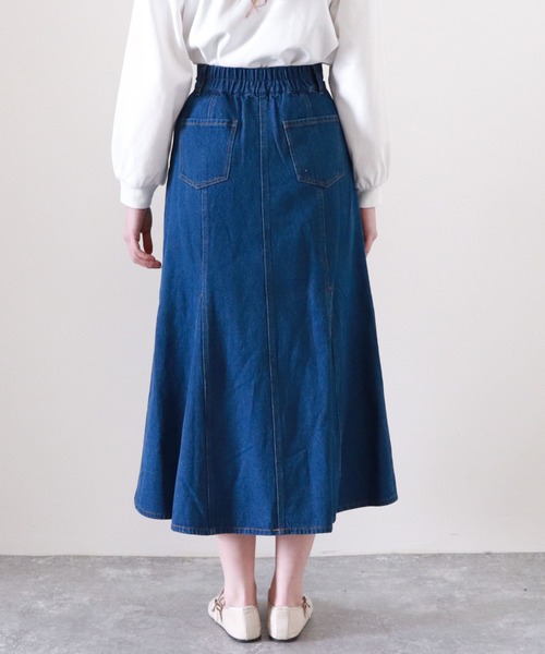 archives(アルシーヴ)の「切替フレアデニムスカート(スカート・レディース・ブラック/ロイヤルブルー/アイボリー・MEDIUM)」の14枚目の写真