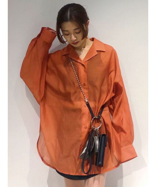 EMODA(エモダ)の「エアリールーズシャツ(シャツ/ブラウス・レディース・ブラック/パープル/その他/その他1/オレンジ/ベージュ・FREE)」の4枚目の写真