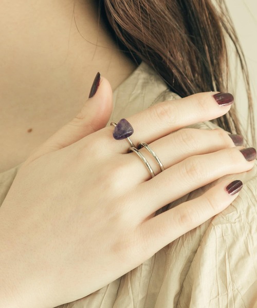 SMELLY（スメリー）の「2セットリング（リング・レディース・シルバー系その他/ゴールド系その他・-）」の2枚目の写真