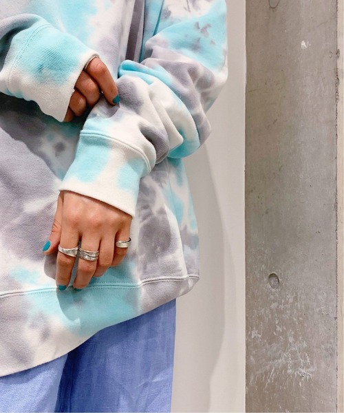 JOURNAL STANDARD（ジャーナルスタンダード）の「オーバーサイズタイダイスウェット[ユニセックスアイテム]（スウェット・メンズ・グレー/ライトブルー/オレンジ・MEDIUM/LARGE）」の12枚目の写真