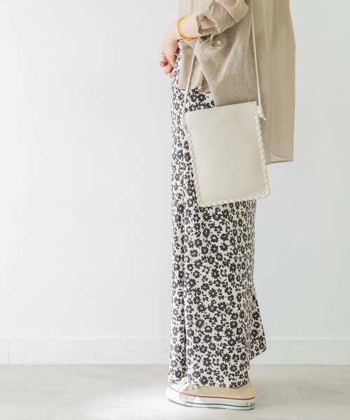 URBAN RESEARCH（アーバンリサーチ）の「プリントマキシスカート（スカート・レディース・キャメル/チャコールグレー・38/36）」の10枚目の写真