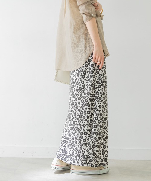 URBAN RESEARCH（アーバンリサーチ）の「プリントマキシスカート（スカート・レディース・キャメル/チャコールグレー・38/36）」の8枚目の写真