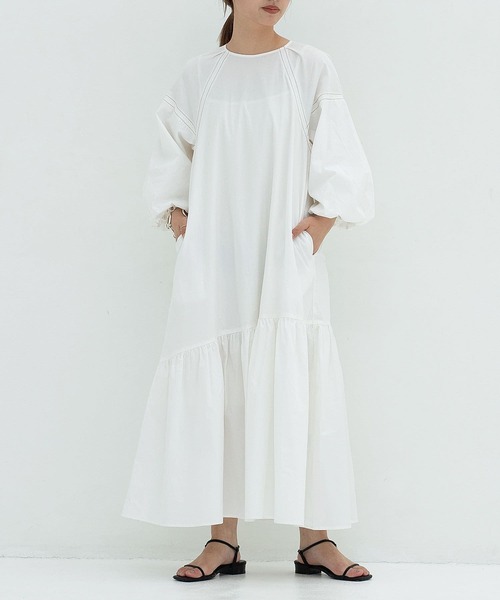 Kastane（カスタネ）の「配色ステッチバルーン袖ワンピース（ワンピース・レディース・オフホワイト/ピンク/グリーン系その他・FREE）」の2枚目の写真