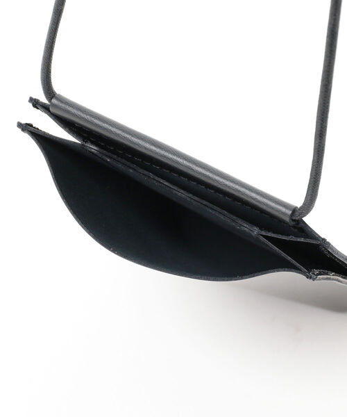 B:MING by BEAMS（ビーミングバイビームス）の「B:MING by BEAMS / スマートフォン レザースリング（ボディバッグ/ウエストポーチ・メンズ・ブラック/ベージュ系その他・FREE）」の11枚目の写真