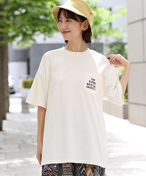 チチカカ（チチカカ）の「スヌーピードリンクＴシャツ（Tシャツ/カットソー・レディース・オフホワイト・MEDIUM）」の11枚目の写真