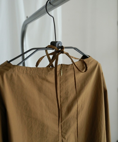 FIL DE FER（フィルデフェール）の「タイプライター ホルターネック  