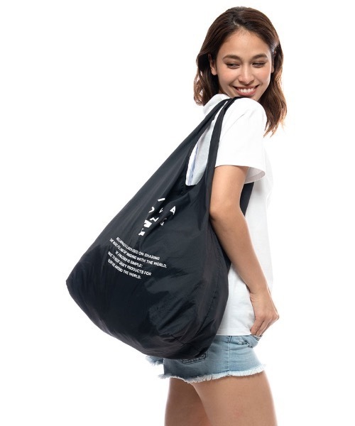 BILLABONG(ビラボン)の「BILLABONG レディース MARCHE BAG マルシェ/エコバッグ 【2021年夏モデル】/ビラボントートバッグ(エコバッグ/サブバッグ・レディース・ブラック×ブルー/ブラック/レッド/カーキ・FREE)」の2枚目の写真