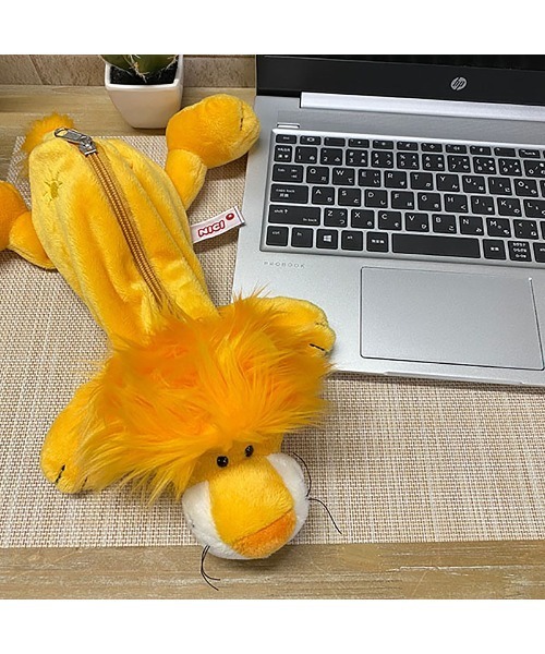 nici（ニキ）の「nici/フィギュアポーチ サニーライオン（おもちゃ・レディース・オレンジ・ONE SIZE）」の5枚目の写真