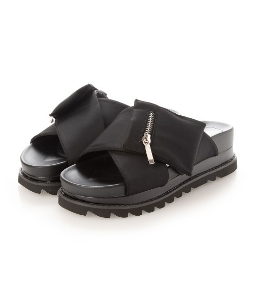 Realta（レアルタ）の「Realta(レアルタ) ジップポケット付きクロスベルト サンダル（サンダル・レディース・ブラック/グレー/カーキ・S/M/L/LL）」の19枚目の写真