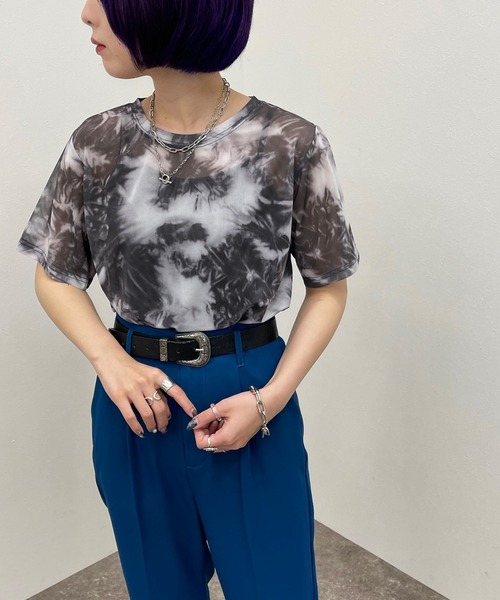 apres jour mignon（アプレジュールミニョン）の「ショートタイダイメッシュＴ【ZOZOTOWN限定アイテム】（Tシャツ/カットソー・レディース・パープル/オレンジ/グリーン/ブルー系その他/ブラック・フリー）」の2枚目の写真