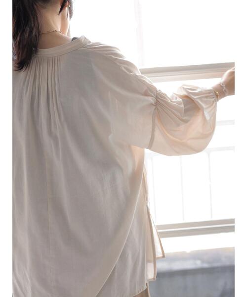 AMERICAN HOLIC（アメリカンホリック）の「ギャザースリーブブラウス（シャツ/ブラウス・レディース・ブラック/オフホワイト/ストライプ/グレイッシュベージュ・M/L）」の20枚目の写真