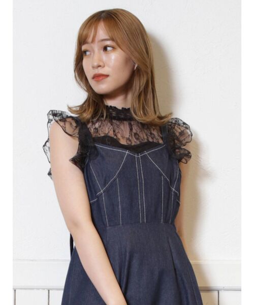 dazzlin（ダズリン）の「レースリブペプラムブラウス（シャツ/ブラウス・レディース・ブラック/グレー/オフホワイト・FREE）」の2枚目の写真