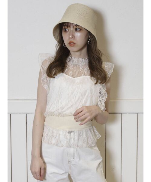 dazzlin（ダズリン）の「レースリブペプラムブラウス（シャツ/ブラウス・レディース・ブラック/グレー/オフホワイト・FREE）」の5枚目の写真