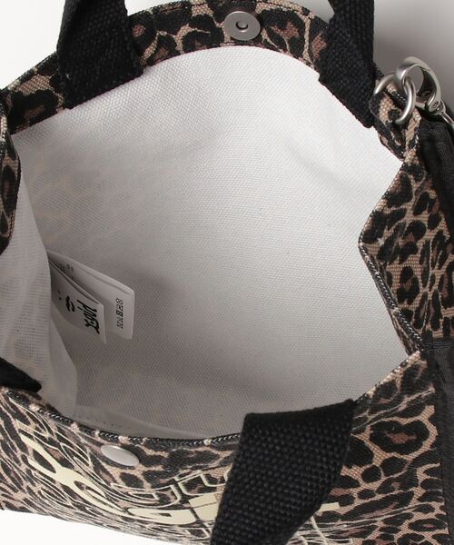 X-girl（エックスガール）の「REPEAT LOGO CANVAS 2WAY MINI TOTE BAG（トートバッグ・レディース・ホワイト/ブラック/ベージュ・ONE SIZE）」の21枚目の写真