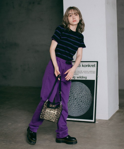 X-girl（エックスガール）の「REPEAT LOGO CANVAS 2WAY MINI TOTE BAG（トートバッグ・レディース・ホワイト/ブラック/ベージュ・ONE SIZE）」の4枚目の写真