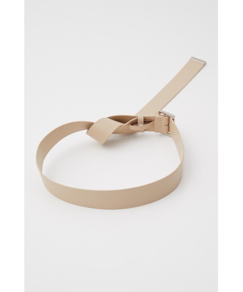 SLY（スライ）の「LEATHER LONG WIDE BELT レザー ロング ワイド ベルト（ベルト・レディース・アイボリー/ブラック・FREE）」の11枚目の写真