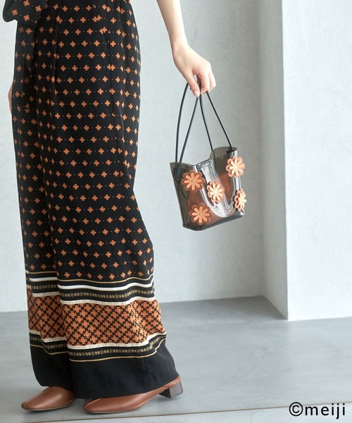 ROPE' PICNIC（ロペピクニック）の「【CHELSEA×ROPE' PICNIC】ポーチ付きフラワークリアバッグ（ショルダーバッグ・レディース・グリーン/オレンジ系その他・FREE）」の18枚目の写真