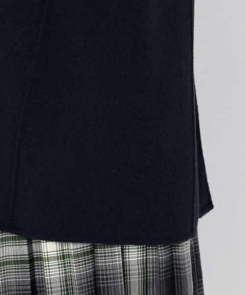 LE GLAZIK（ルグラジック）の「LE GLAZIK | ラムウール リバーチェスターコート WOMEN（チェスターコート・レディース・ベージュ/ネイビー/ライトグレー・36）」の17枚目の写真