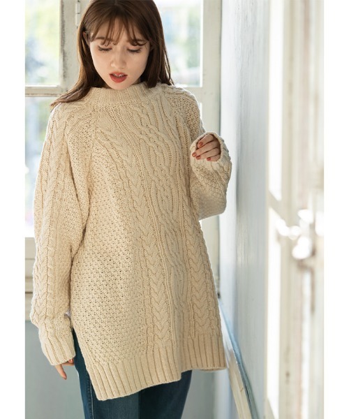 Cookie Chocolate(クッキーチョコレート)の「ケーブルビッグニットプルオーバー(ニット/セーター・レディース・ネイビー/クリーム・M)」の5枚目の写真