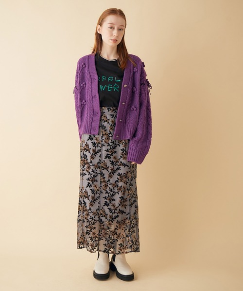 MADEMOISELLE ROPE'（マドモアゼル ロペ）の「【セットアップ対応】フロッキーフラワーストレートスカート（スカート・レディース・ブラウン系その他/ブルー系その他・38）」の5枚目の写真