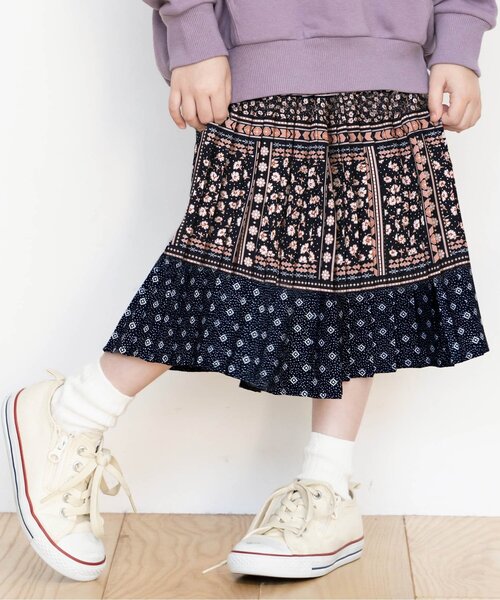 BREEZE（ブリーズ）の「総柄プリーツスカート（スカート・キッズ・ネイビー/ブラウン/ブラック・100/140/120）」の3枚目の写真