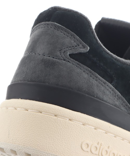adidas（アディダス）の「adidas FORUM 84 LOW / アディダス
