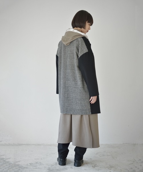 La SRIC(ラスリック)の「La SRIC / 3柄チェックCT(チェスターコート・レディース・ライトグレー/ブラック・38)」の16枚目の写真