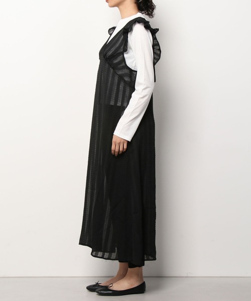 WEGO（ウィゴー）の「WEGO/フリルショルダーワンピース（ワンピース・レディース・ブラック/ブラウン・FREE）」の4枚目の写真