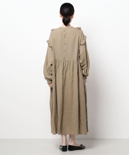 Samansa Mos2（サマンサ モスモス）の「柄アソートフリルワンピース（ワンピース・レディース・ブルー/カーキ/グレー・ﾌﾘ-）」の4枚目の写真